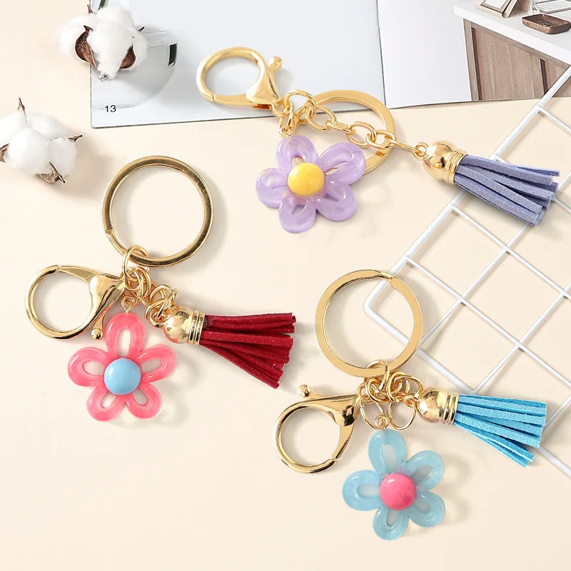 

5Pcs New Hollow Sunflower Resin Pendant Keychain Creative Bag Tassel Hanging Accessories