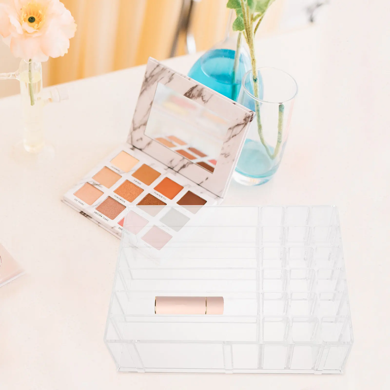 

2Pcs Multi-Grid Acrylic Desktop Organizer Box Strong Load-Bearing Smooth Surface Exquisite Appearance Makeup Storage