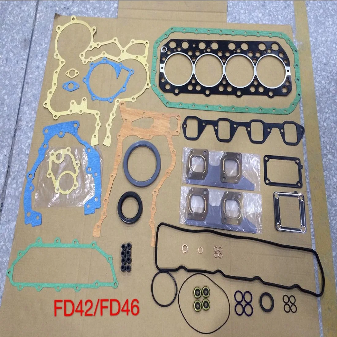 JCAR Full Gasket FD42 / FD46 10101-02D27 10101-0T025 11044-19D05 11044-0T001 Truck Engine Cylinder Head Overhauling Gasket Set