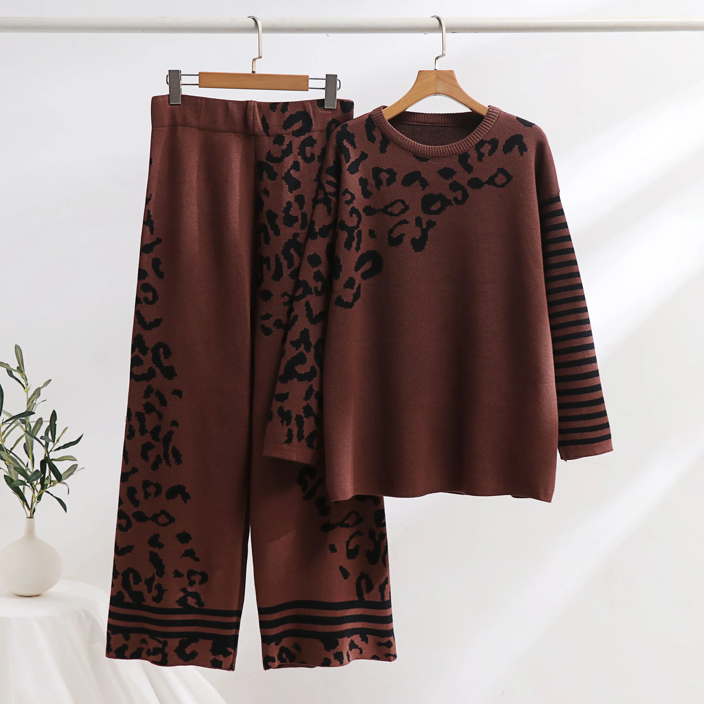 Women Sweater Tracksuits Winter Warm 2 Piece Set Outfits Female Leopard Jacquard Loose Knitted Pullover Tops Wide leg Pant Sets