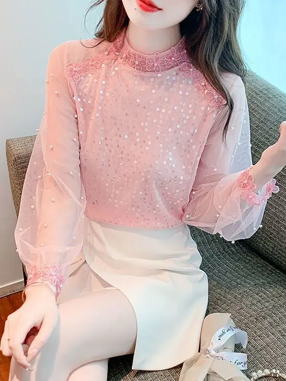 Elegant Lace Hook and Flower Chiffon Shirt Feminine Style Mesh Splicing Sweet Top Autumn New Style Beautiful and Unique