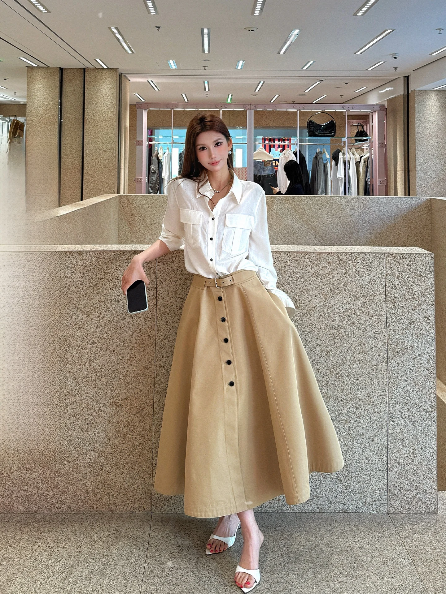 

Элегантная женская юбка D Home Luxury из 67% хлопка, миди, с высокой талией, поясом и пуговицами, универсальная модель для города и повседневной носки