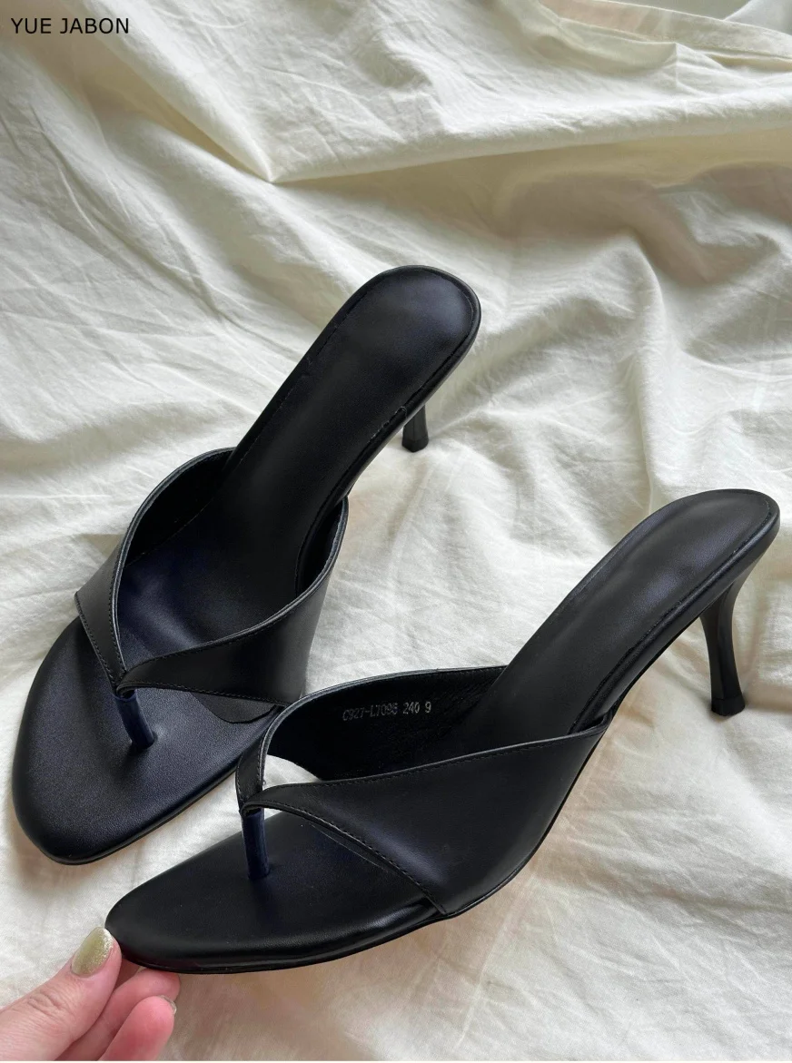 Schwarze Sommer-Leder-High-Heels für Damen mit runder Zehenpartie, offenem Zehenbereich, Slip-On-Design, Gummisohle und Clip-Toe – perfekt für Partys und festliche Anlässe