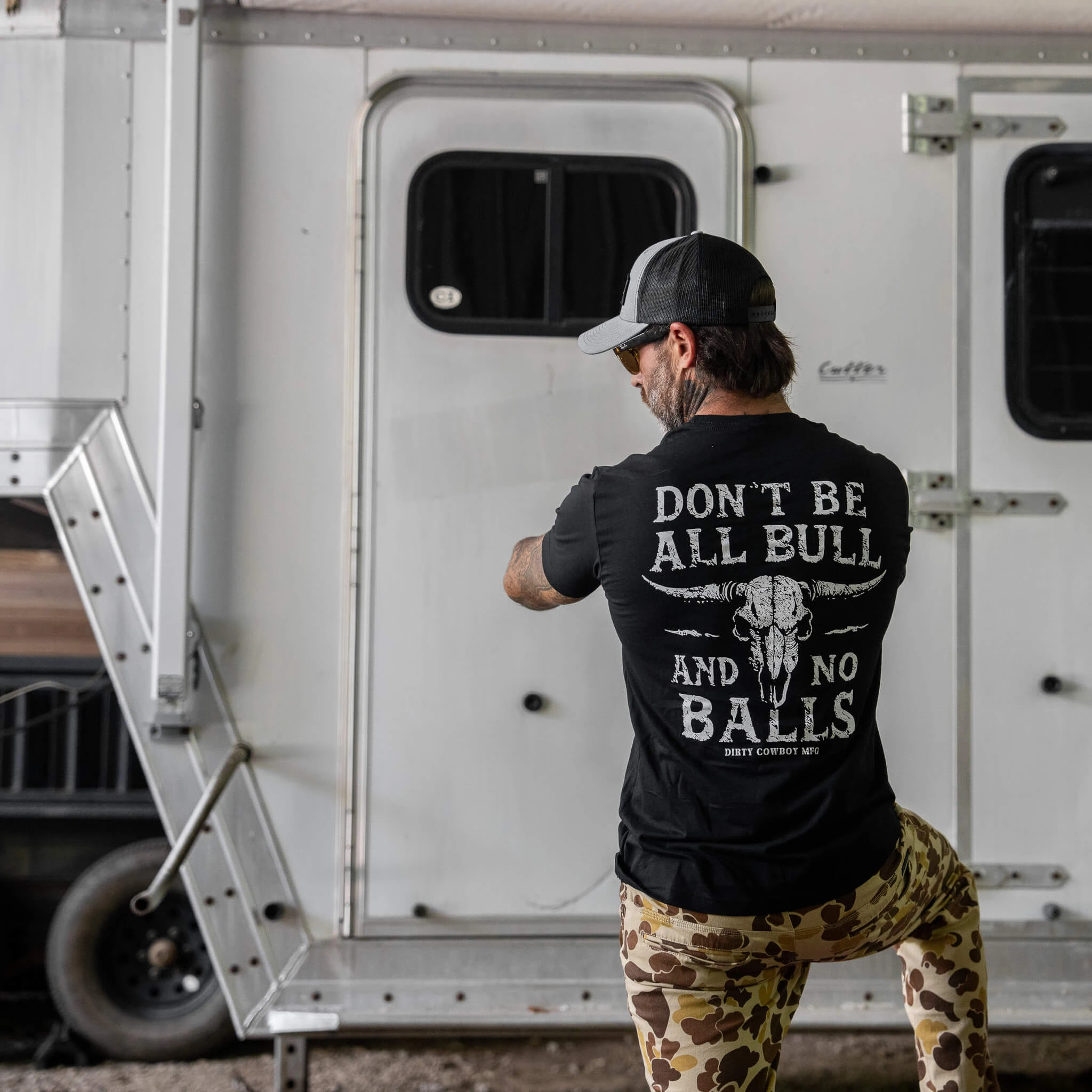 Men's Women's Oversized Crew Neck T-Shirt Dont Be All Bull and No Balls Bull Skull Western Vintage Short Sleeve Casual Tee