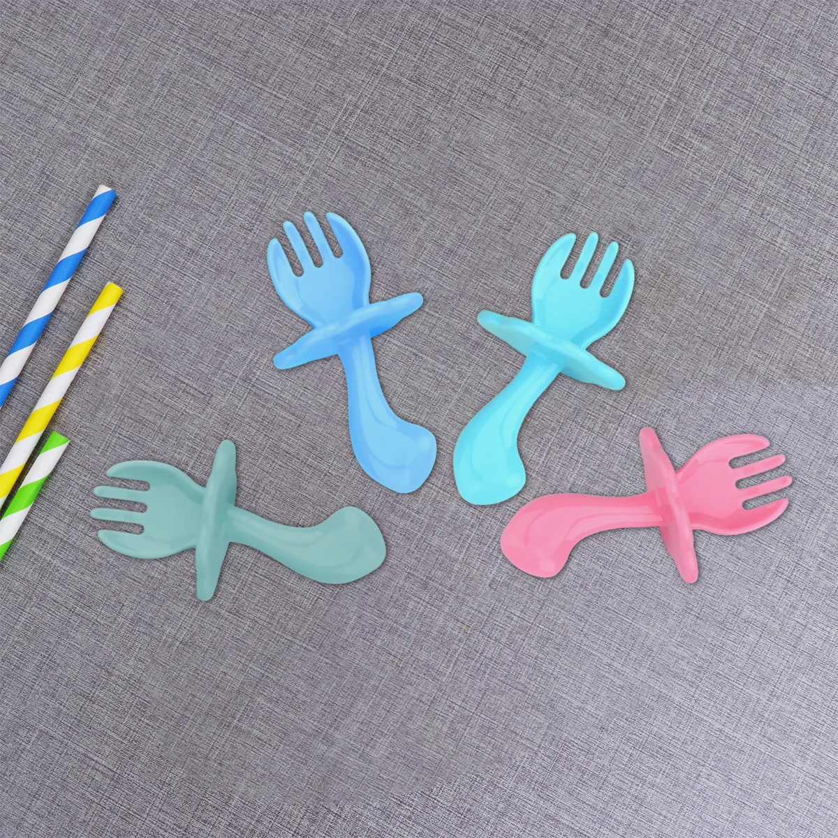 

4 set Eating Training Spoon Fork Set Spork Clouds Tableware Newborn Serving Utensils Eco Friendly Baby Tableware Practical Baby