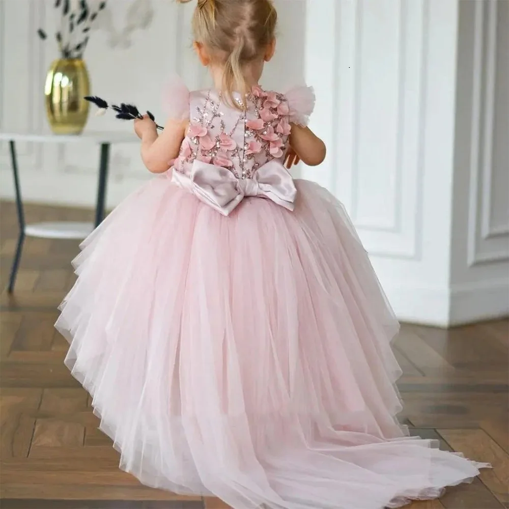 

Pink Flower Girl Dresses for Wedding with Bows Floral Appliques High-Low Length Girl Kids Birthday Party First Communion Gowns