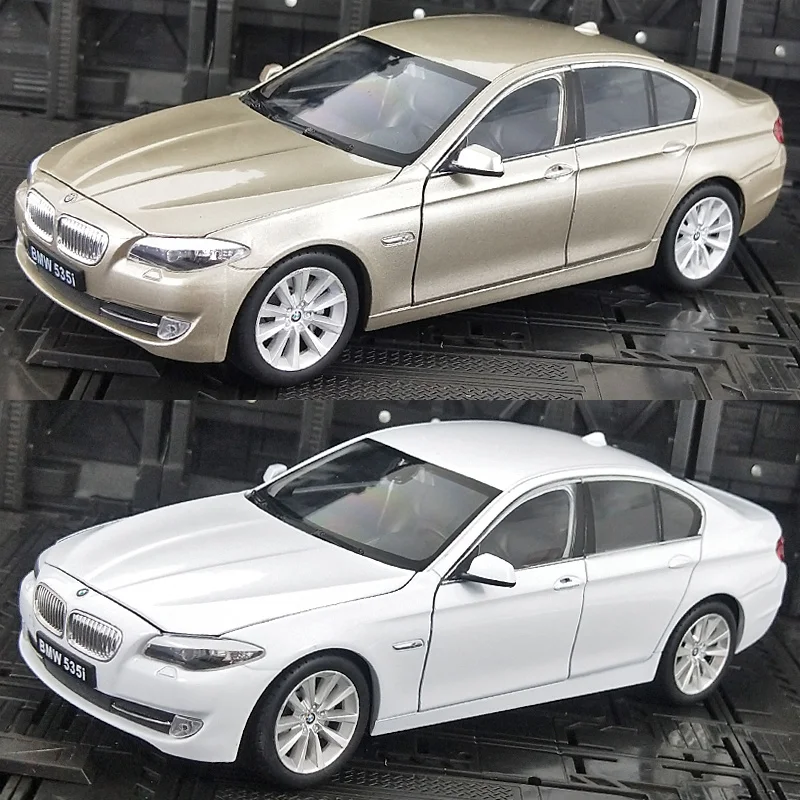 1:24 simulation BMW 535i alloy car model metal ornaments gifts for friends children Christmas toy car collections