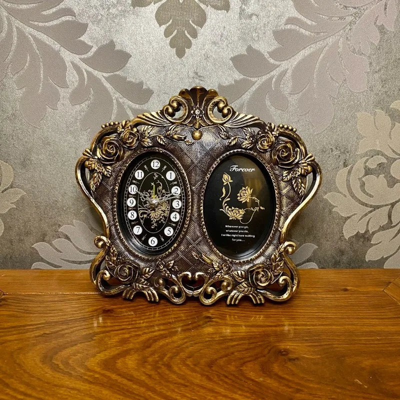 Vintage Table Clock European Style Luxury Desk Clock Classical Crown Desktop Alarm Clocks Living Room Decorative Accessories