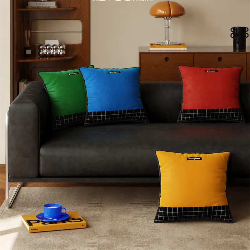 Bauhaus Vintage Cushion Cover Soft Luxury Pillowcase Shell 45x45cm Square Decorative Plaid Sofa Couch Bedroom 2025 New Fashion