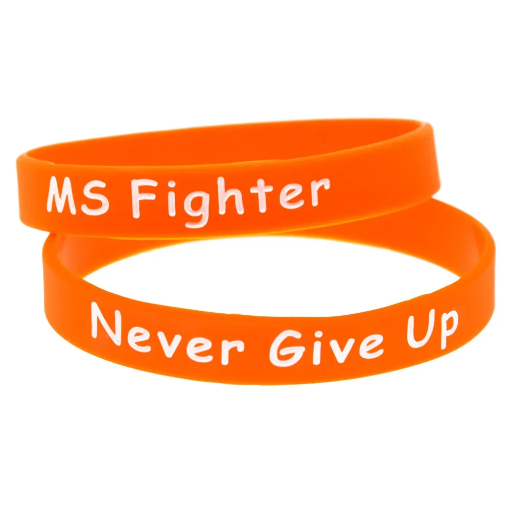 50 Stück MS Fighter 'Never Give Up' Silikon-Armbänder für Marathon-Wettkämpfe, Motivationsgeschenk, Armbänder, Orange – Detail 4