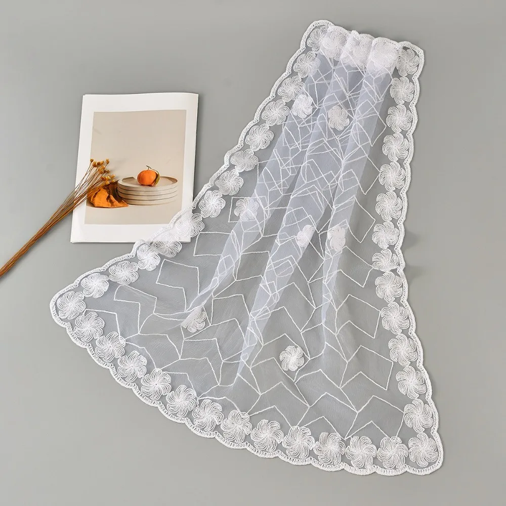 

Trendy Versatile Yarn Square Scarf 80*80cm Floral Embroidery Lace Headband Breathable Hair Wrap Women's Headwear Accessory