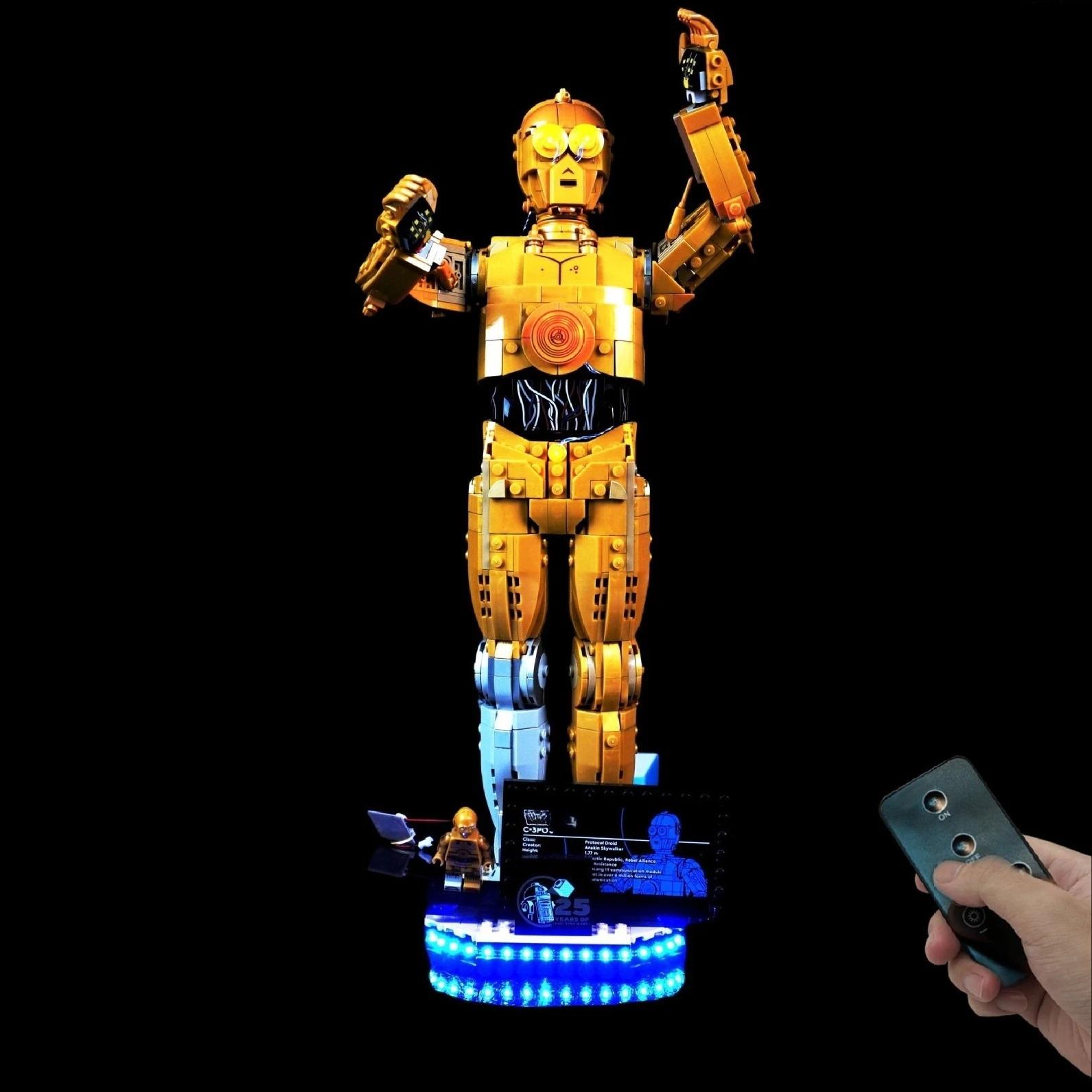 

Комплект светодиодных фонарей подходит для строительных блоков робота LEGO Star Zone C-3PO 75398 (только комплект освещения)