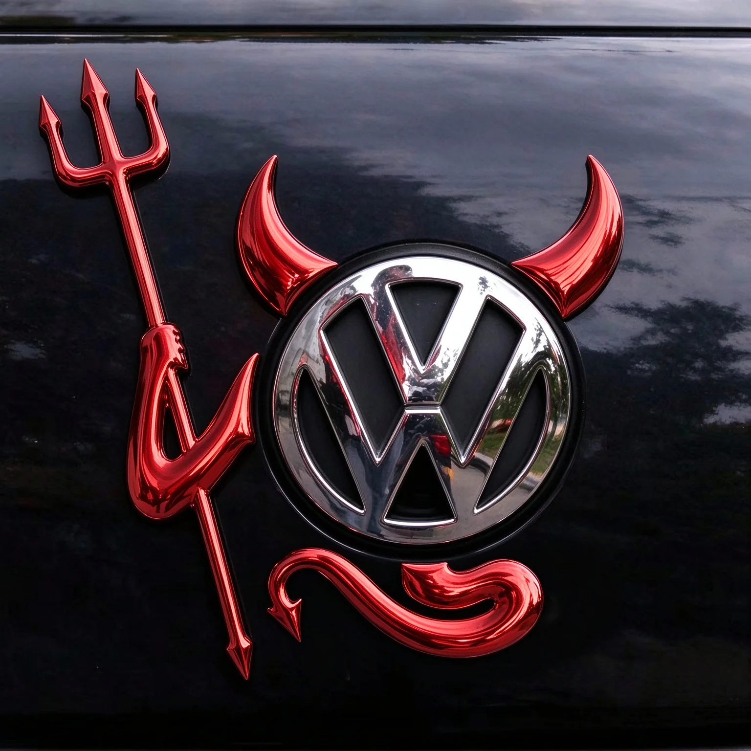 3D Little Devil Horn Trident Car Emblem Sticker, Metal Style Auto Modification Decal, Universal Decor for VW BMW Toyota Benz