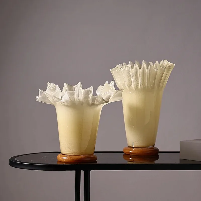 Креативная плиссированная глазурованная ваза с большим ртом и краем в виде листьев лотоса, мягкая домашняя ваза