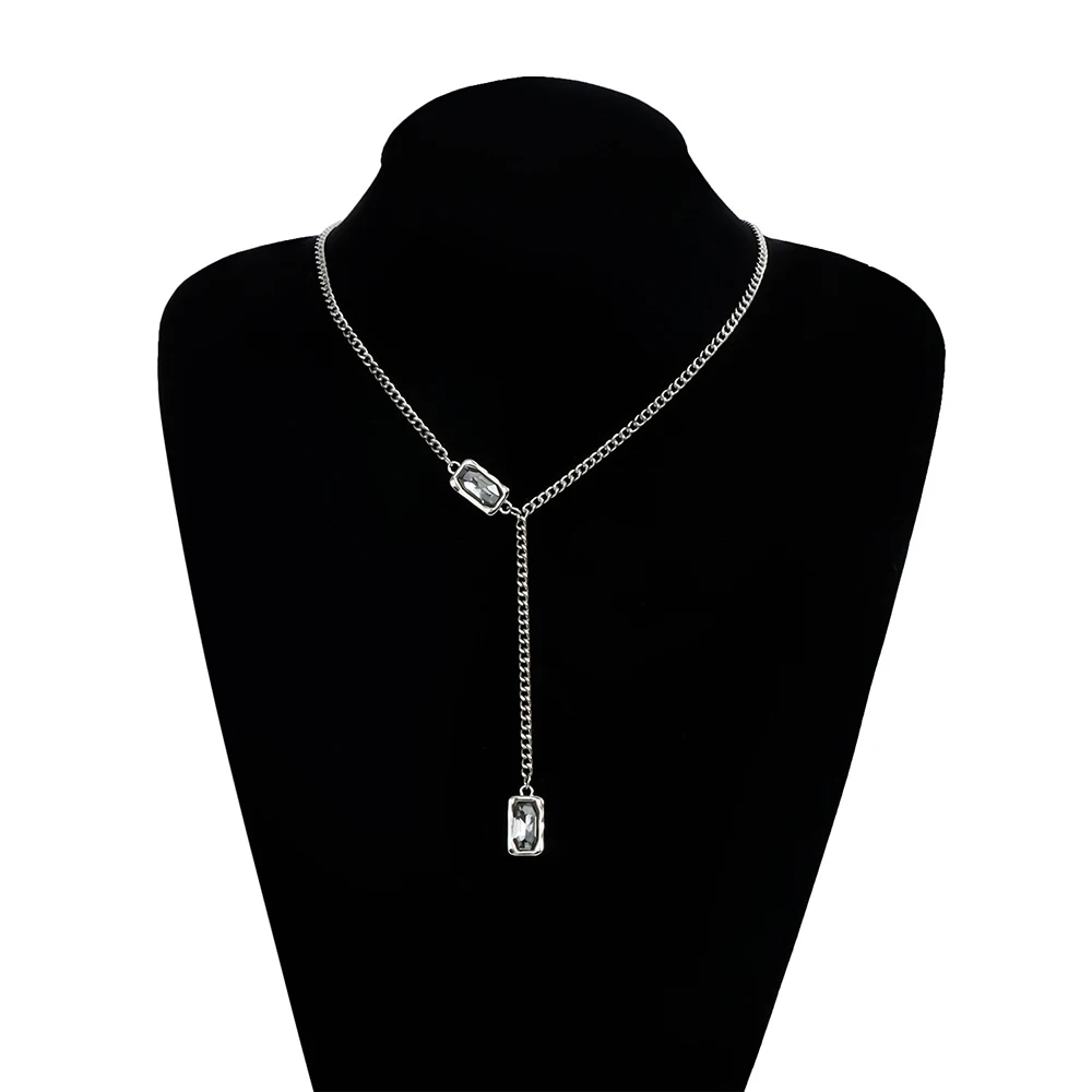 Accessories Luxury Inlaid Acrylic Diamond Pendant Sweater Chain Lock Bone Chain Fashionable New Style Accessories For Women