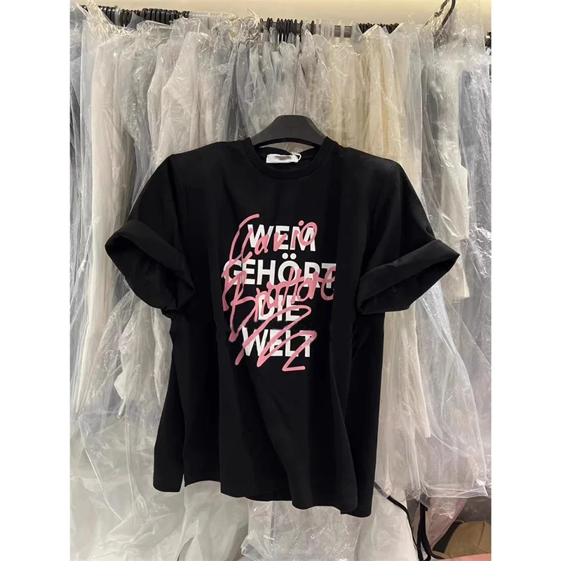 

Женская футболка в корейском стиле, повседневная, свободного кроя, с коротким рукавом, летняя новинка, модная, с подплечниками, цветными блоками и буквенным принтом