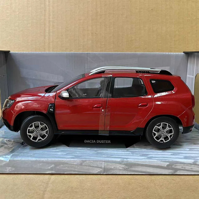 SOLIDO 1/18 Scale DACIA DUSTER Alloy Car Model Collection Ornaments