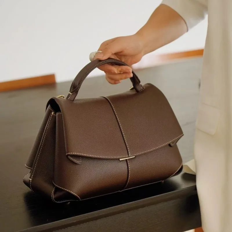 2025-modele-de-vente-chaude-serie-de-mode-populaire-2024-nouveau-sac-pour-femmes-mode-europeenne-et-americaine-sac-a-main-plisse-en-cuir-pour-femmes