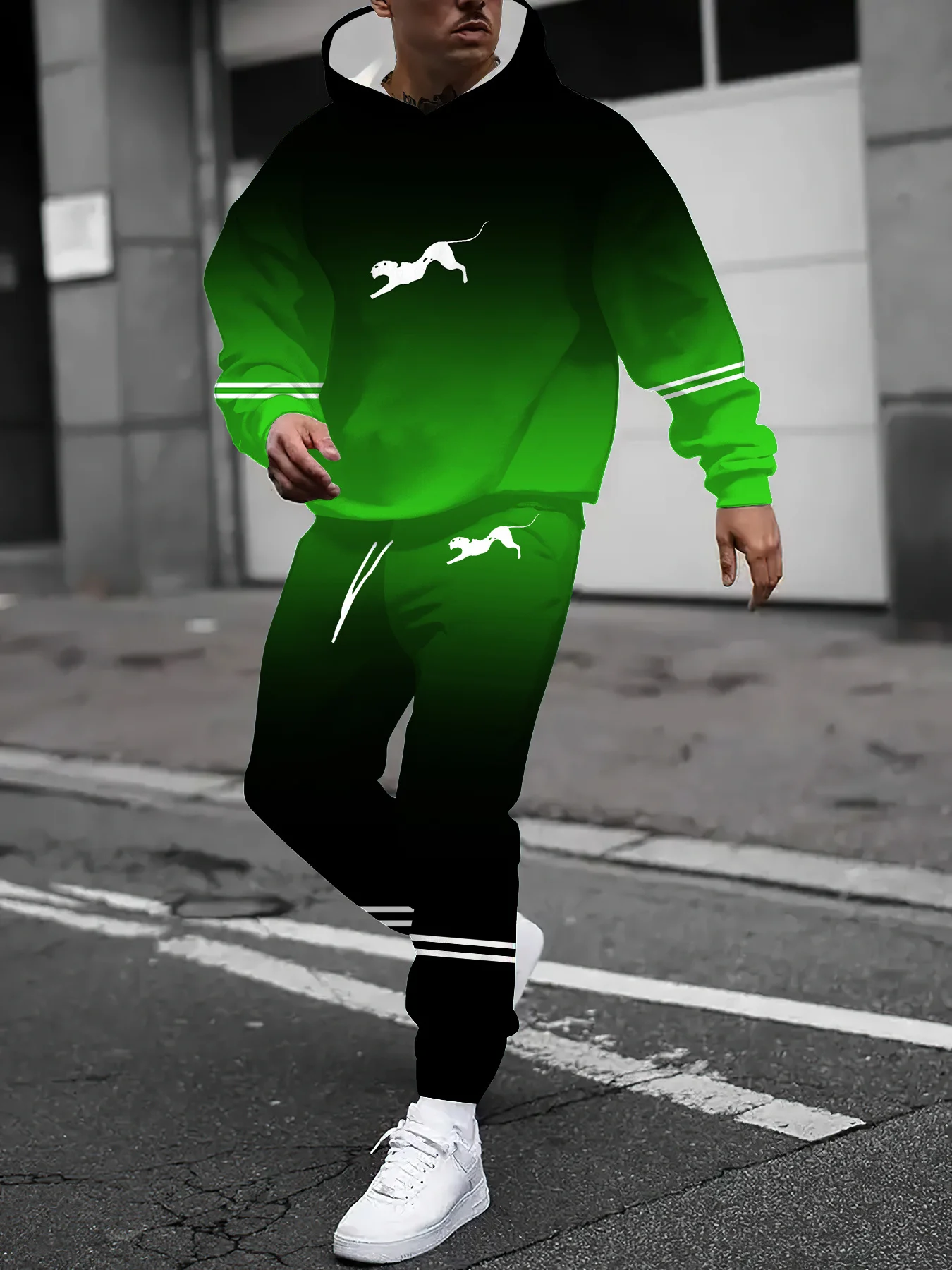 

Autumn and Winter Men Hoodie Set Fashion Leopard Printed Pattern Hoodie Set Men Sports Hoodie Set Quick Drying and Comfortable