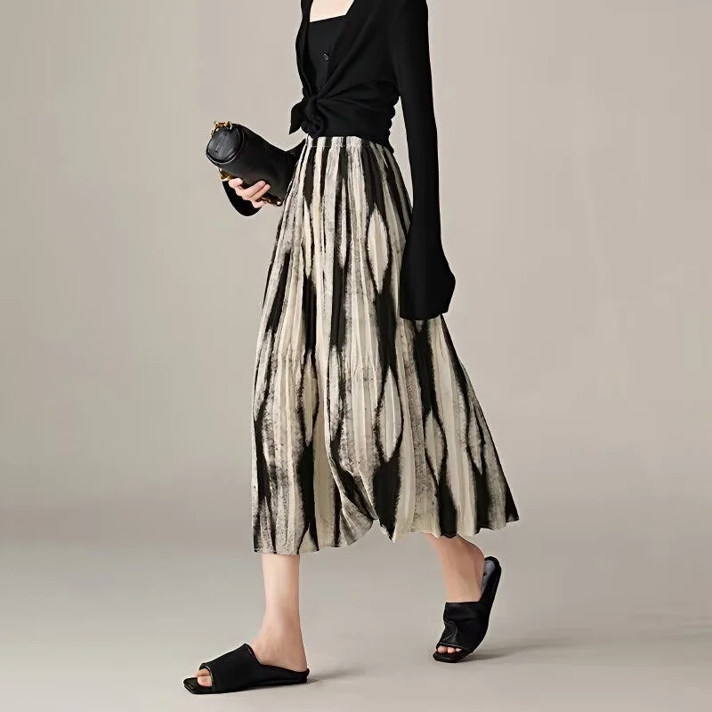 New Woman Clothing  lssey Miyake Pleated Spring and Summer Fashion Smudge Gradient Printing High-grade Elastic Skirt Long skirt