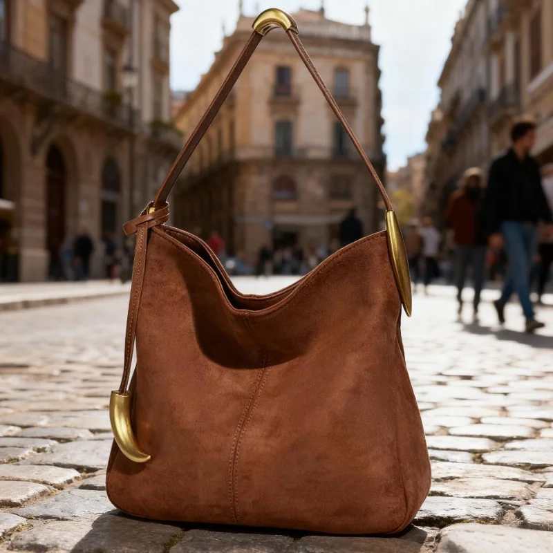 

Vintage Suede Tote Bag New Brand Luxury Frosted Shoulder Bag High-end Simple Design Bucket Bag Fashion Classic Tote Bag Handbag