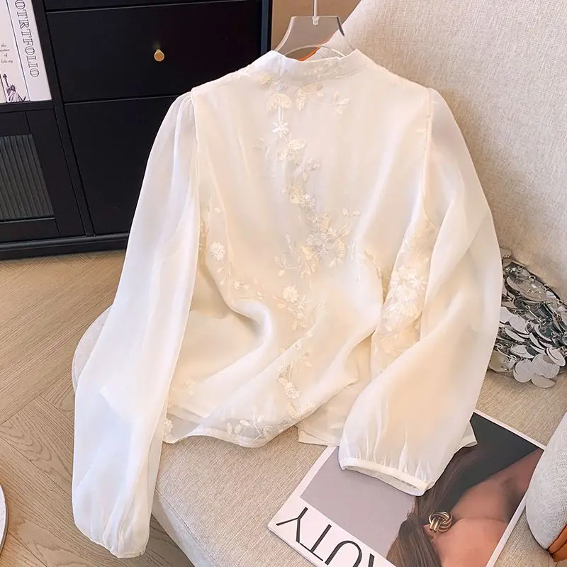 Retro Chinese Style Embroidered Long Sleeve Loose Women's Shirt Stand Collar Tassel Trim New Style Spring Fashion Hanfu Top