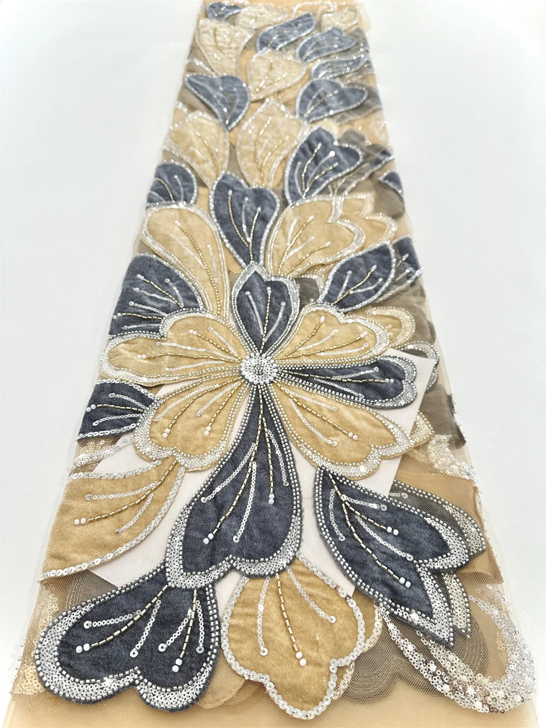 2025, hochwertige afrikanische grüne bestickte Spitzenstoffe, Perlen, französischer Mesh-Netzstoff, Pailletten, Tüllspitze für Hochzeitskleid