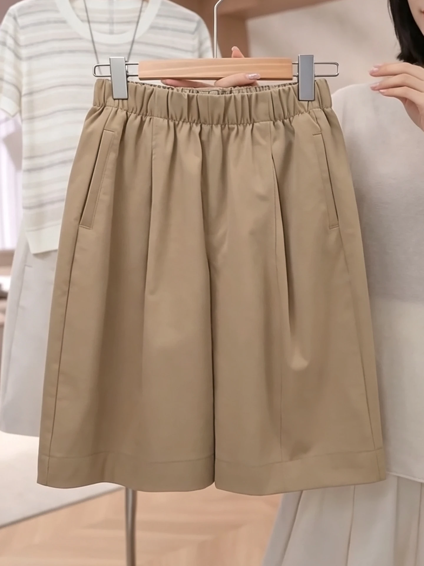 

Summer Thin Elastic High Waist Floral Shorts Women's Loose Wide Leg Pants Casual Comfortable Breathable Cool Feeling Shorts