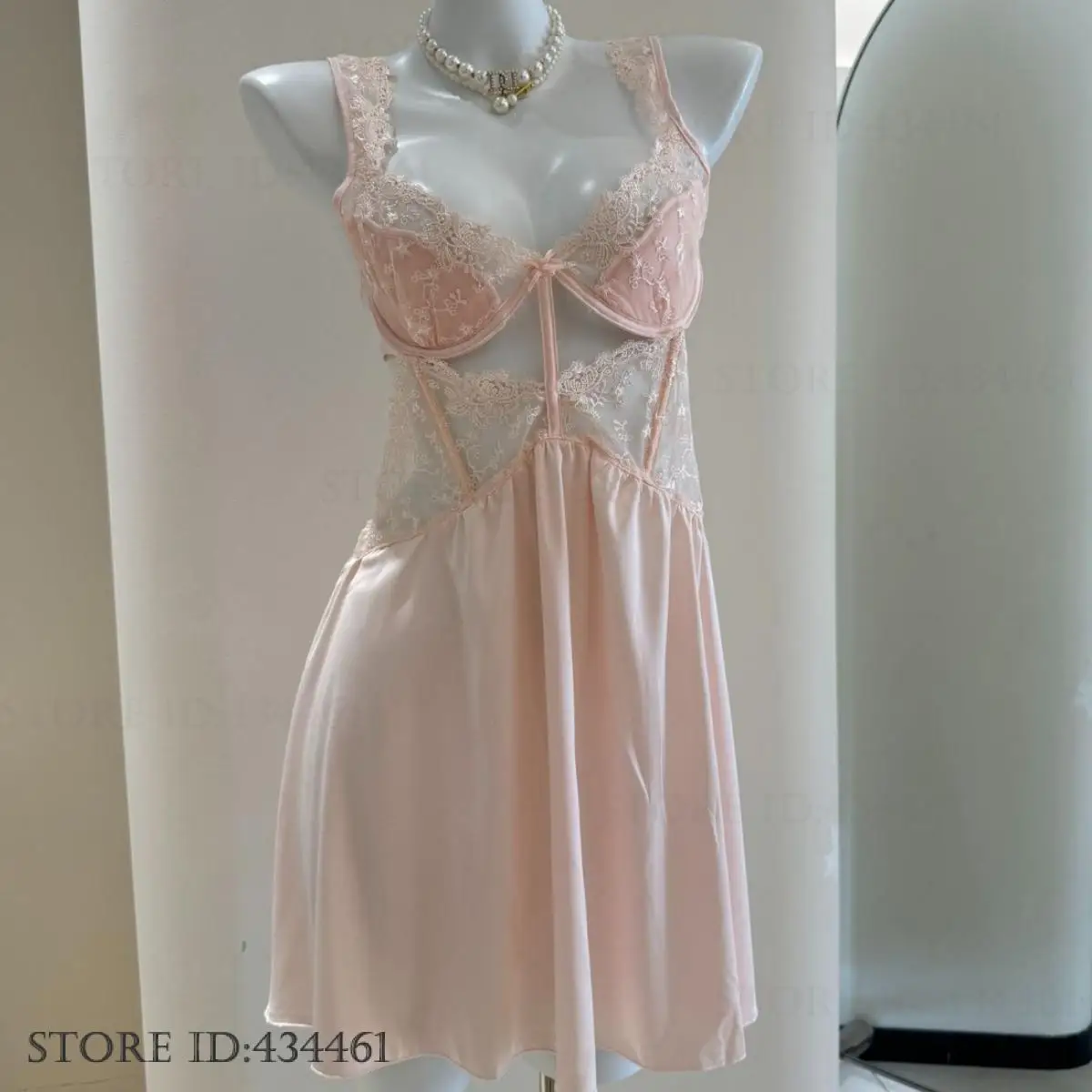 

Summer Female Nightgown Chemise Sleepwear Sexy Hollow Out Patchwork Perspective Lace Nightdress Lingerie Silk Rayon Home Dress