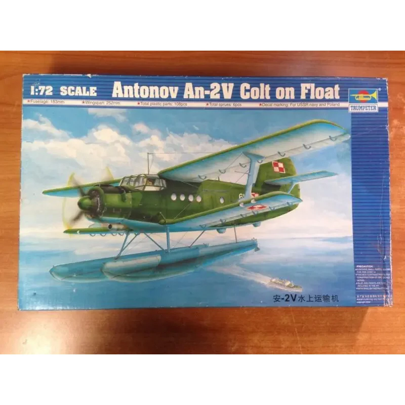 Trumpeter 01606 1/72 Antonov An-2v Colt on Float Seaplane Water Plane Model