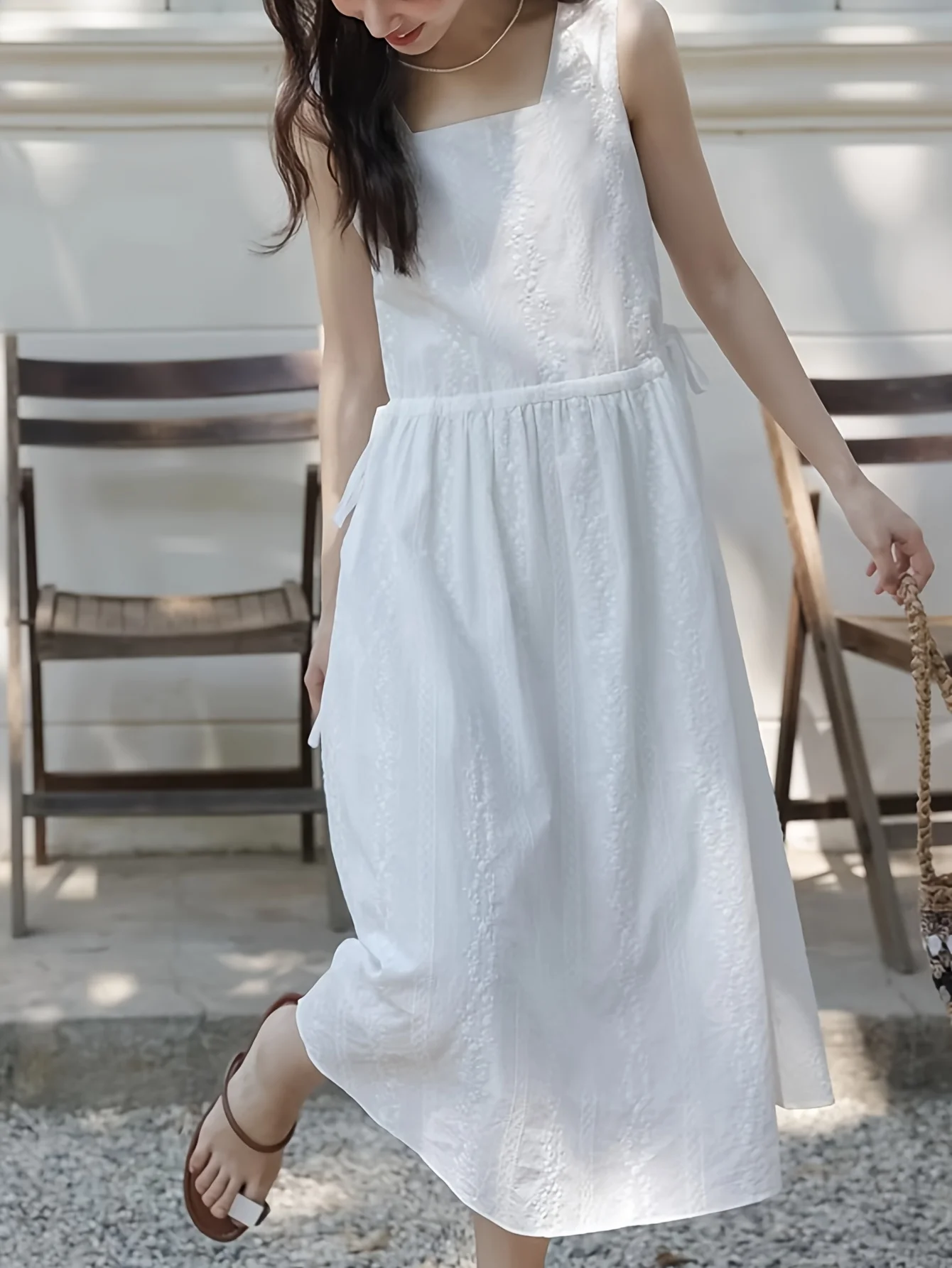 Korean version of patterned square neck vest dress for women in summer with drawstring waistband white long skirt