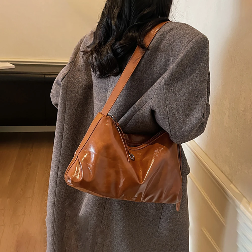 Vintage Glossy Pu One Shoulder Bag Women's High Grade Solid Color Crossbody Bags Large Capacity Commute Versatile Packs