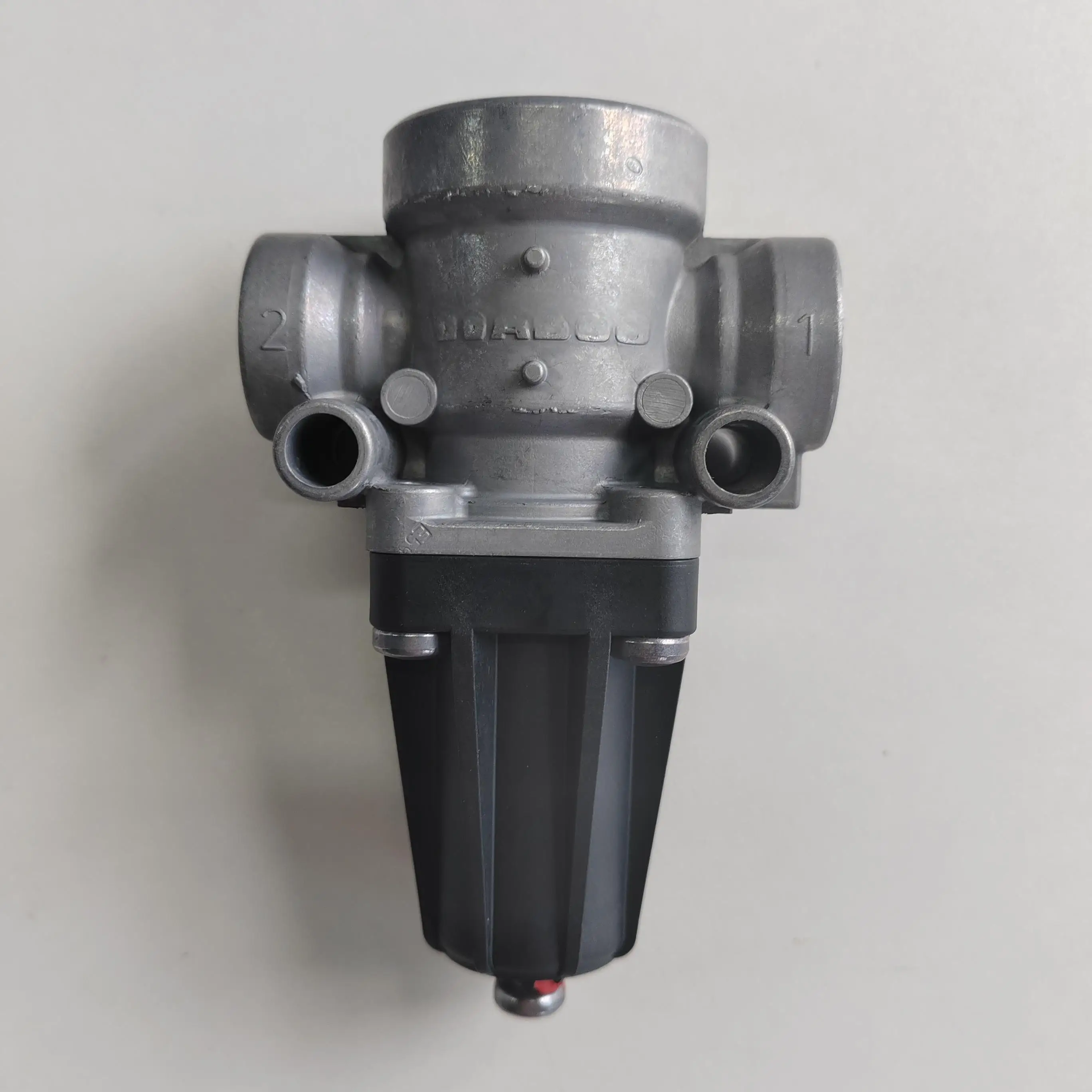 Клапан ограничения давления Wabco 4750103330 — оригинальная деталь 475 010 333 0