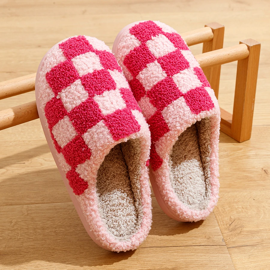 Retro Checker Slippers Women Winter Soft Warm Fashion Indoor Embroidery Fuzzy Comfort Leisure Anti Slip Print Flat Plush Shoes