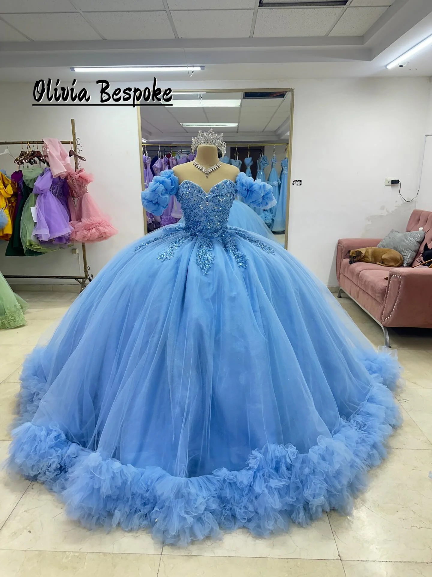 

Синее платье Quinceanera с короткими рукавами и аппликацией из бисера, рюшами и шлейфом, бальное платье мексиканской свадьбы, платья de xv años по индивидуальному заказу