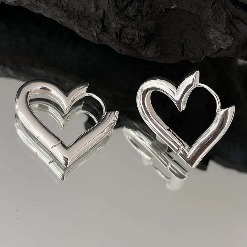 ポニーキス-女性のための中空ハートフープピアス、925スターリングシルバーの針、かわいいファッション、ミニマリストジュエリー、誇張されたアクセサリー