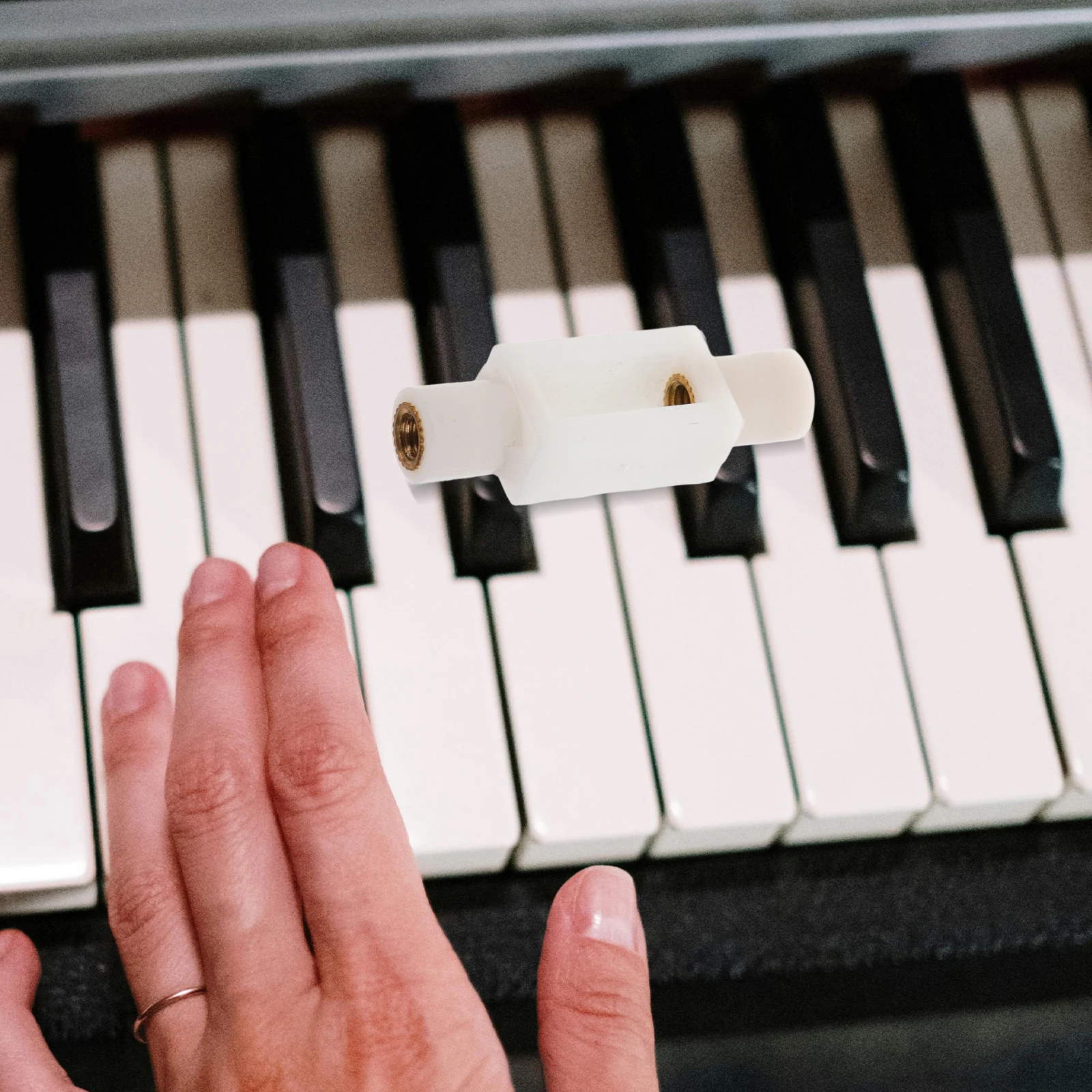 

Piano Repair Tuning Buckle Copper Core Reversing Tuning Tool Piano Repair Accessories Keyboard Instrument Maintenance Supplies