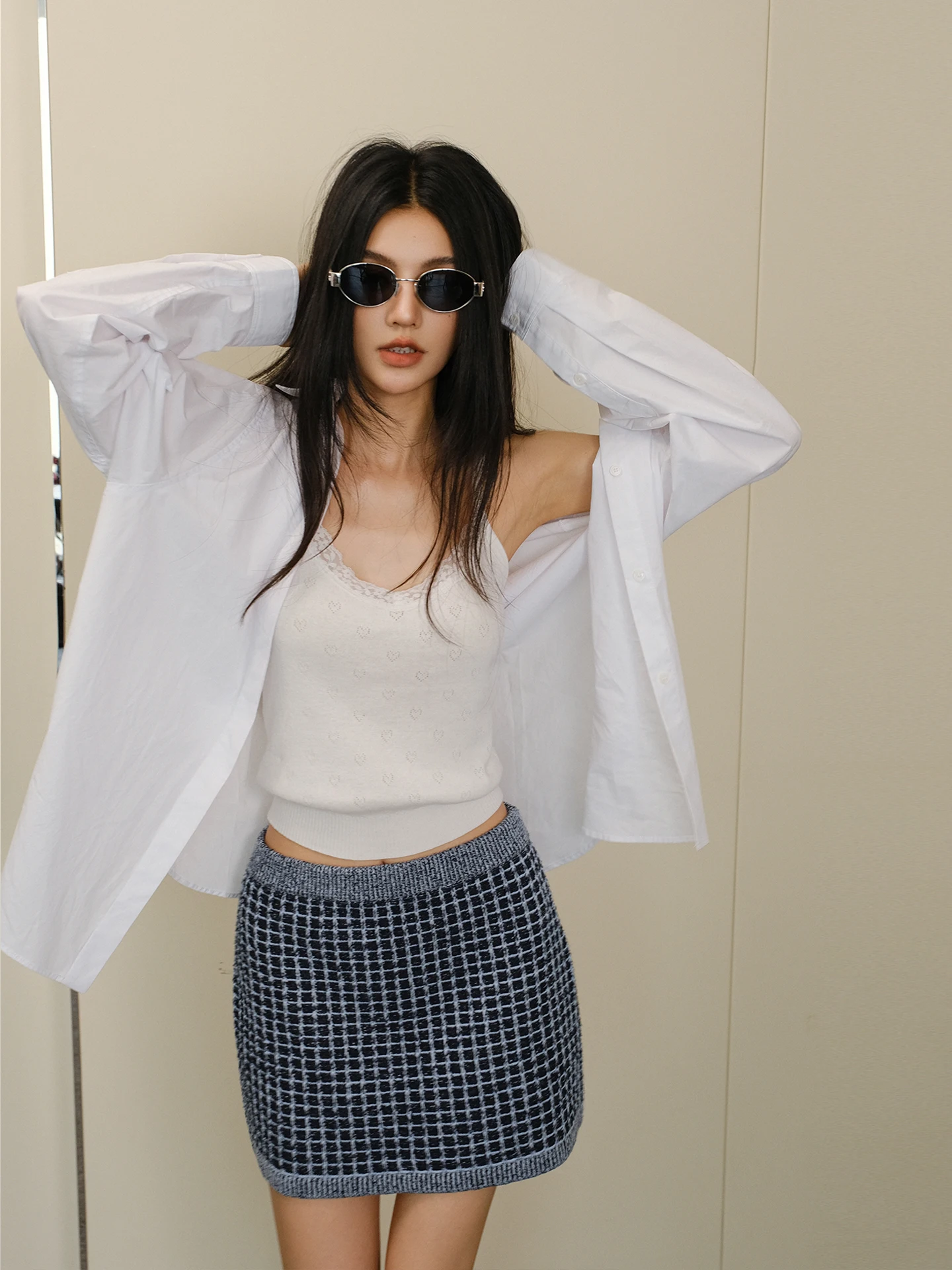 

Женская модная юбка с высокой талией, вязаная, с цветочным узором, приталенная, А-силуэт, повседневная, из полиэстера, вискозы и нейлона