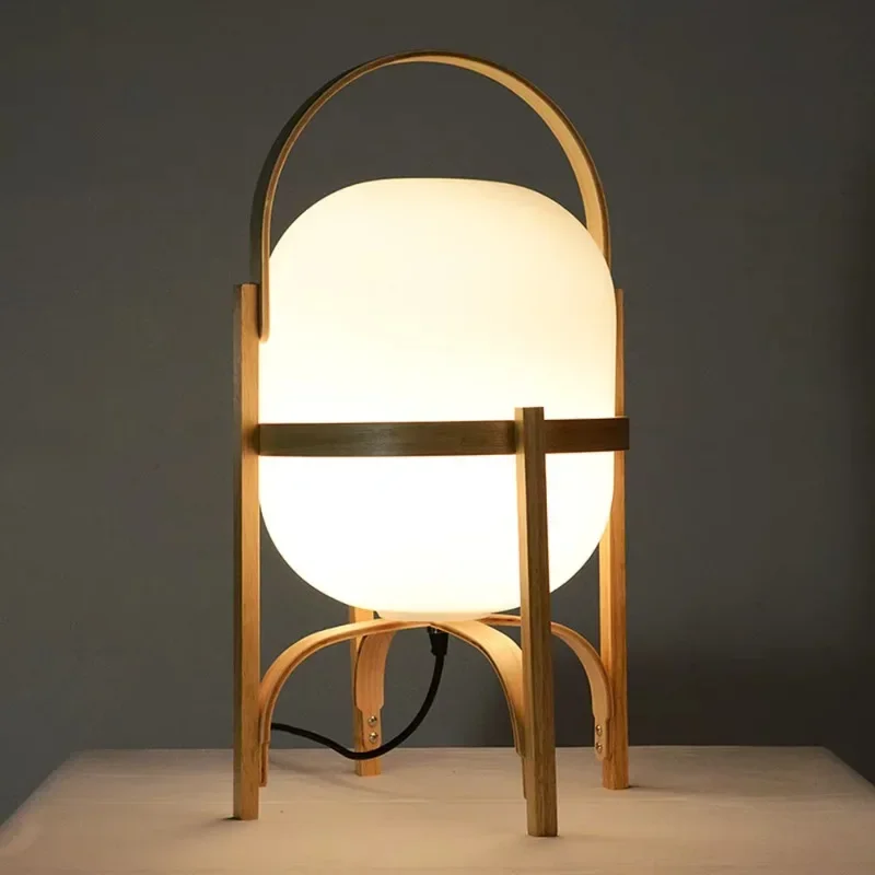 Modern Bedroom Bedside Study Tea Room Table Lamp Creative Lighting Simple Solid Wood Table Lamp