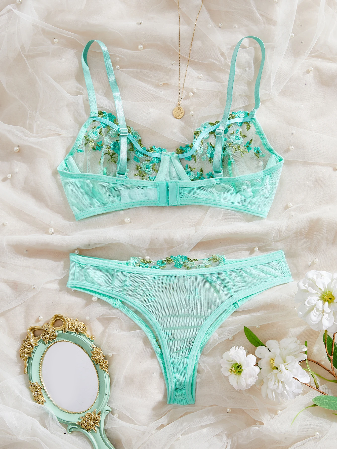 Krásné sexy spodní prádlo s květinovou výšivkou, dvoudílná sada šle, sexy erotické spodní prádlo, spodní prádlo - náhled 2