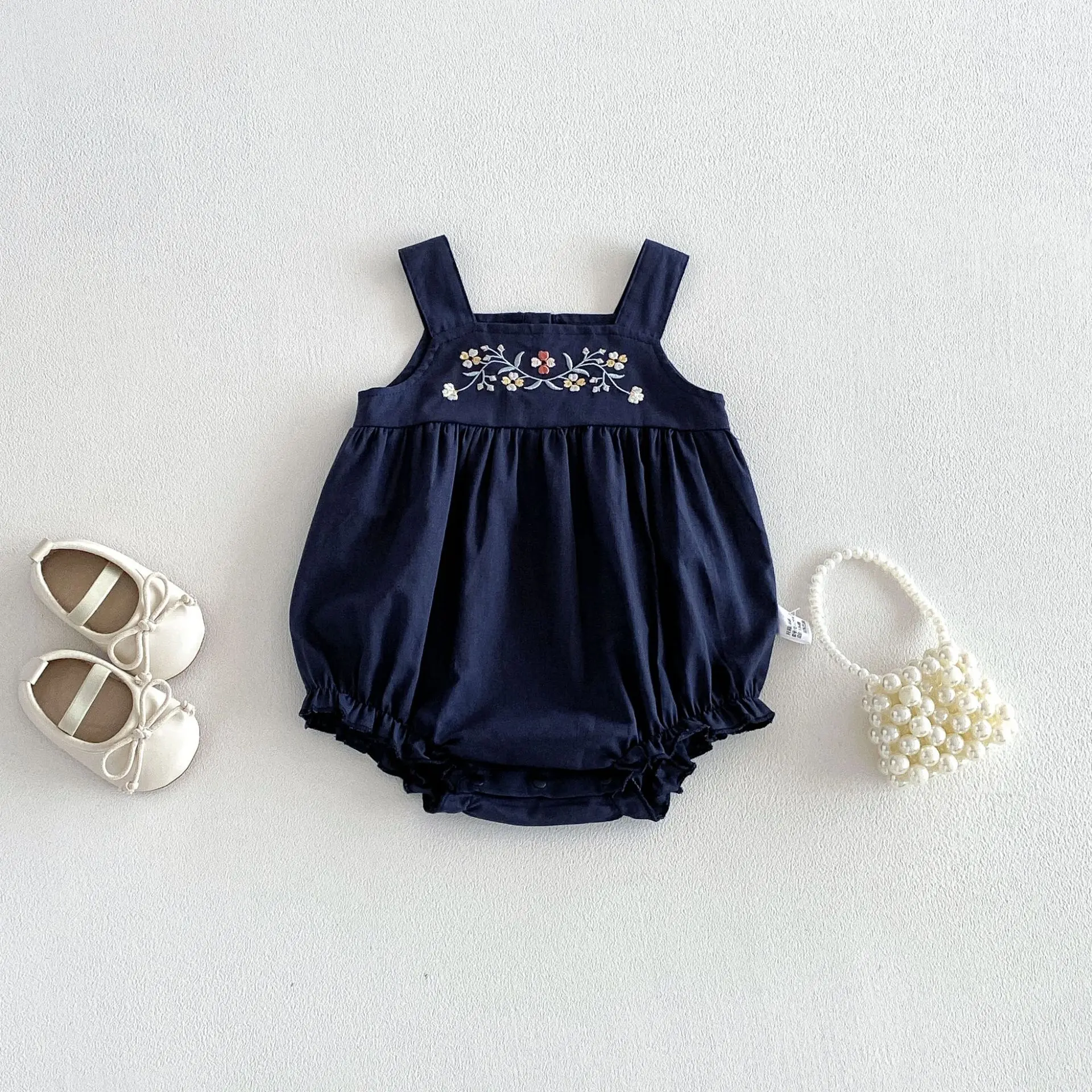 2026 Summer New Baby Sleeveless Strap Bodysuit Cotton Infant Girl Flower Embroidery Sling Jumpsuit Newborn Clothes 0-24M