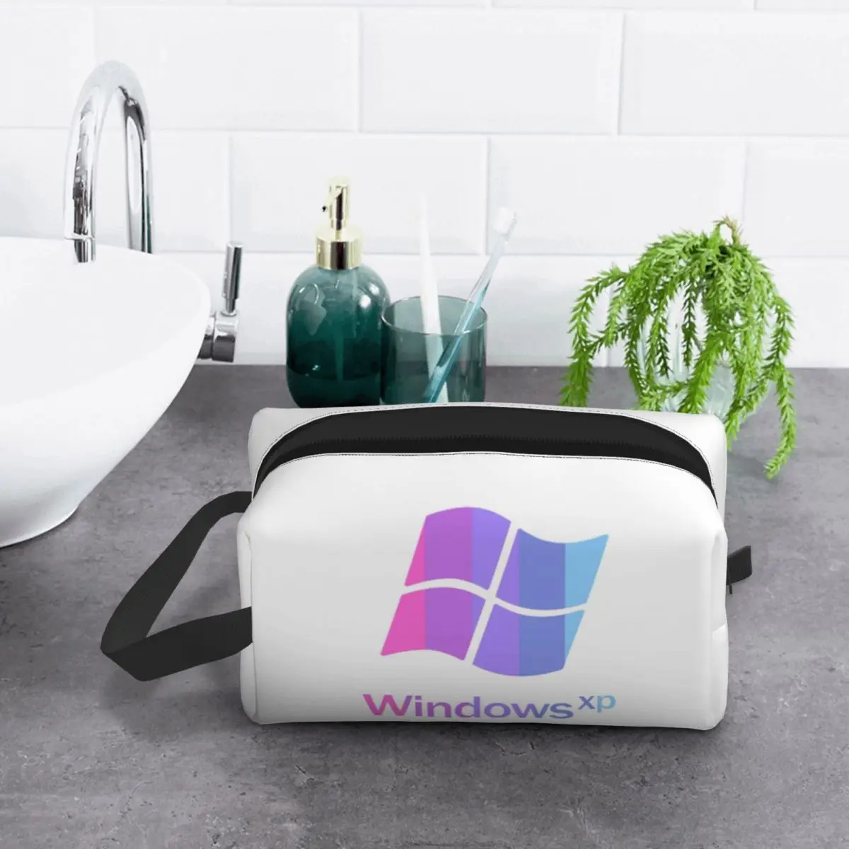 

Windows Vaporwave Makeup Bag Cosmetic Organizer Storage Dopp Kit Toiletry Cosmetic Bag for Women Beauty Travel Pencil Case