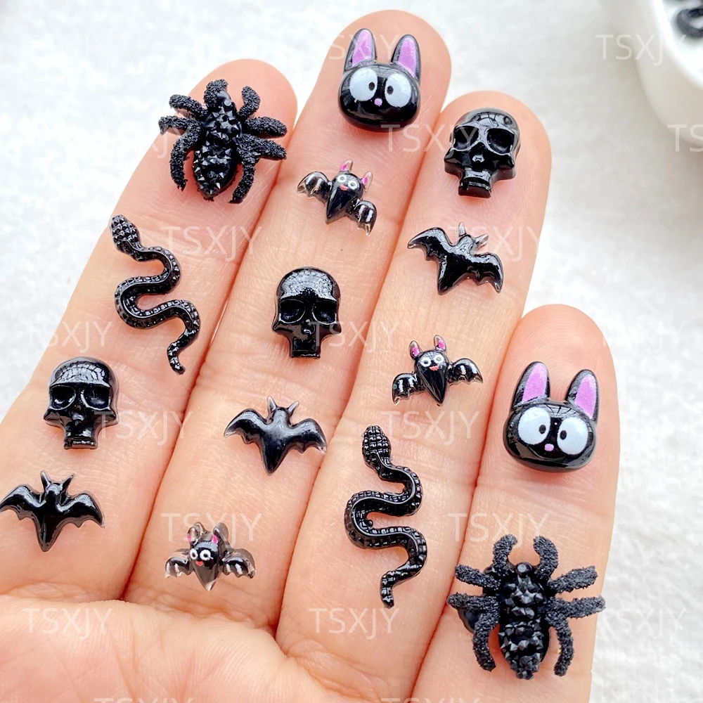 50Pcs Mixed Nail Art Cute Mini Halloween skull, bat, spider, black snake Charms Rhinestones DIY Craft For Nail 3D Decorations