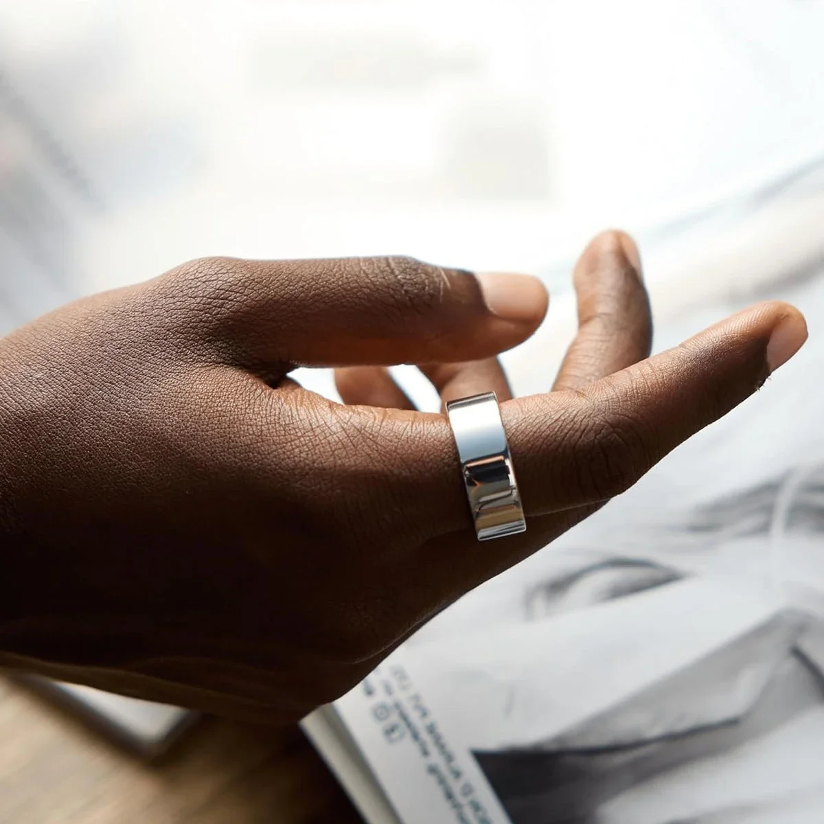 Anillo inteligente 2025 para hombres y mujeres, sueño, frecuencia cardíaca, monitor de oxígeno, resistente al agua 5ATM, anillos deportivos Bluetooth TK5 para hombres, regalo de vacaciones