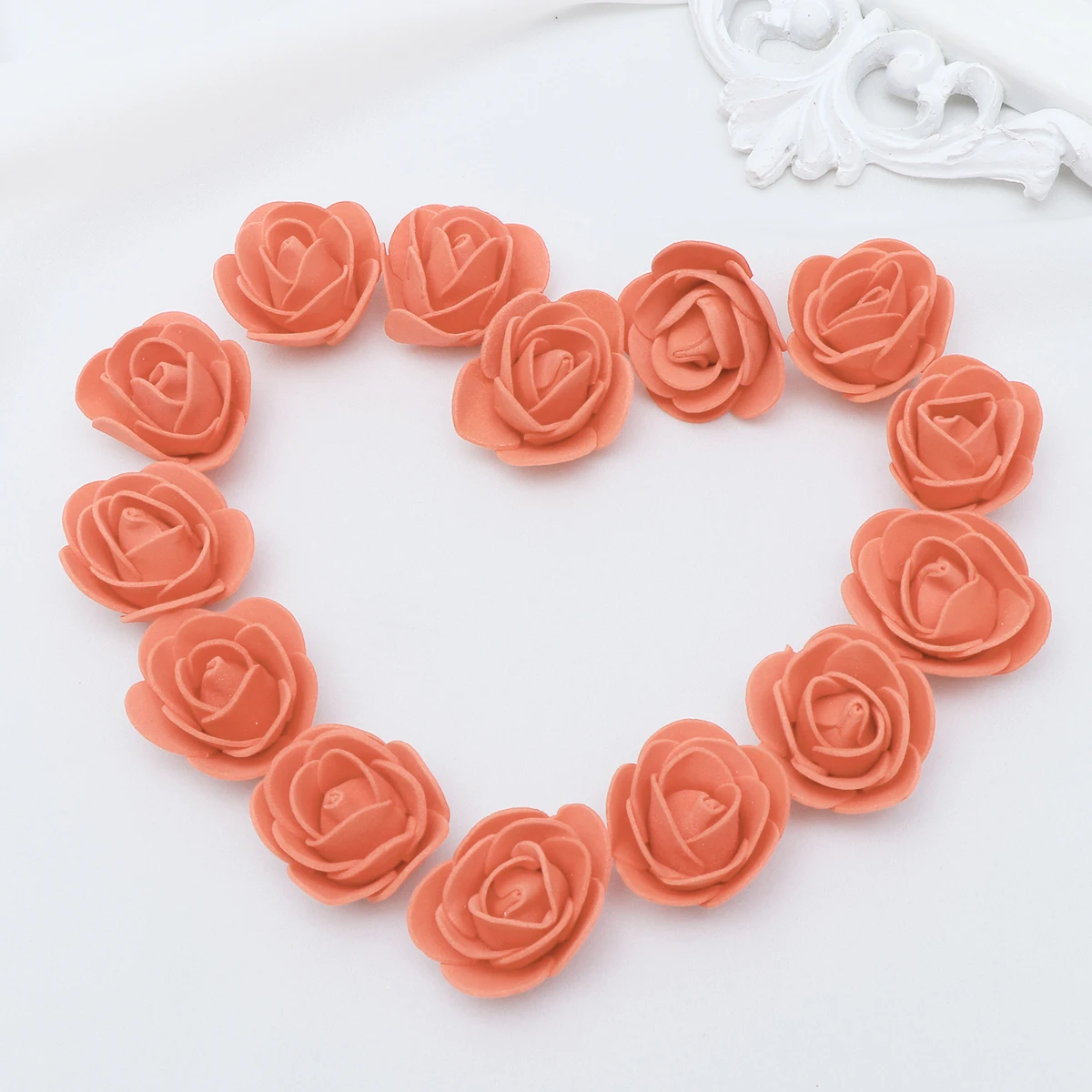 

100 Pcs Artificial Rose Heads Lifelike Soft Foam Wedding Decor DIY Crafts ReusableFlowers Event Party Supplies