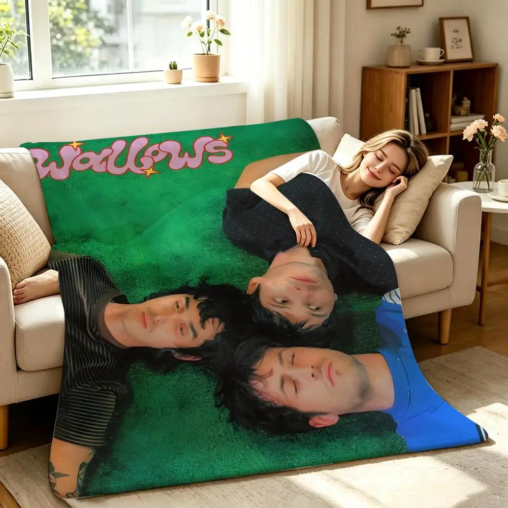 

Music W-Wallows Throw Soft Warm Flannel Throw Blanket, Multi-use for Sofa Bed Office Nap