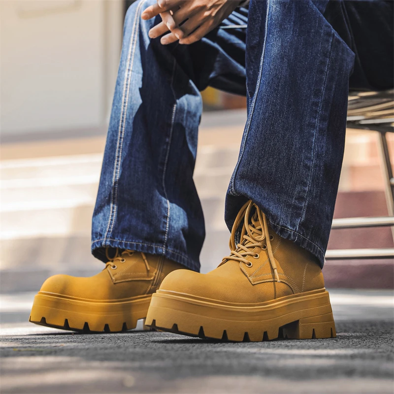 

Ladies' high top casual outdoor boots, fashionable anti slip thick soled shoe round toe high-quality plus size winter bestseller