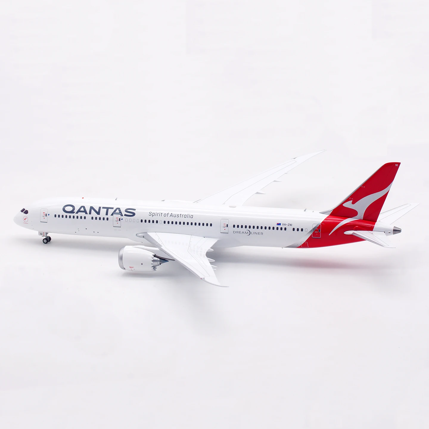 IF789QF0525 سبيكة تحصيل طائرة هدية الطيران 1:200 Qantas الخطوط الجوية بوينغ B787-9 دييكاست نموذج طائرة VH-ZNI #5