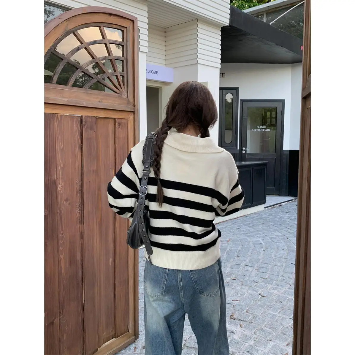 Slimming Stripe Kni… - image