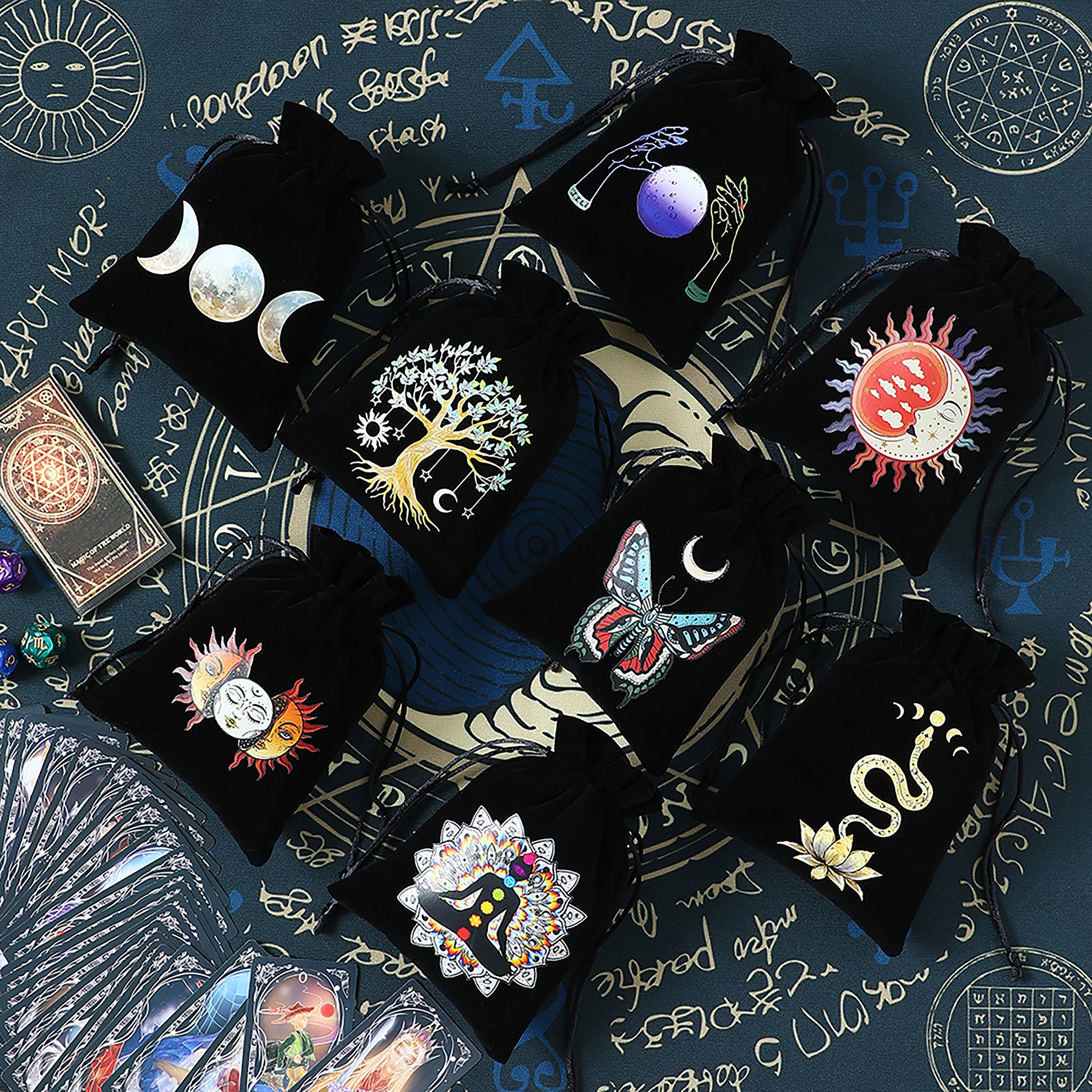 1pc Black Velvet Tarot Pouch Cards Storage Bag Witch Divination Jewelry Astrology Dice Accessories Bag Altar Tarot Bag